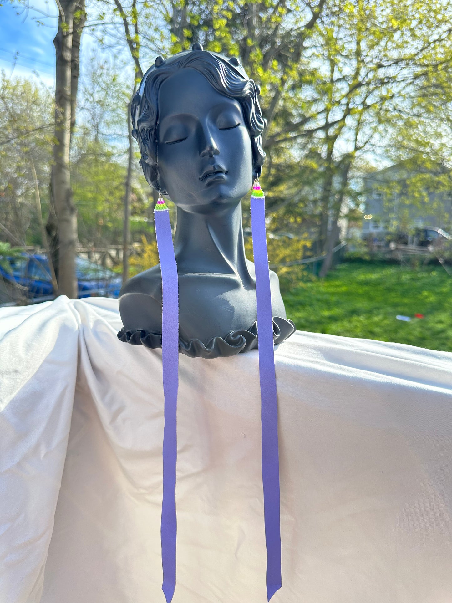 Lilac leather earrings