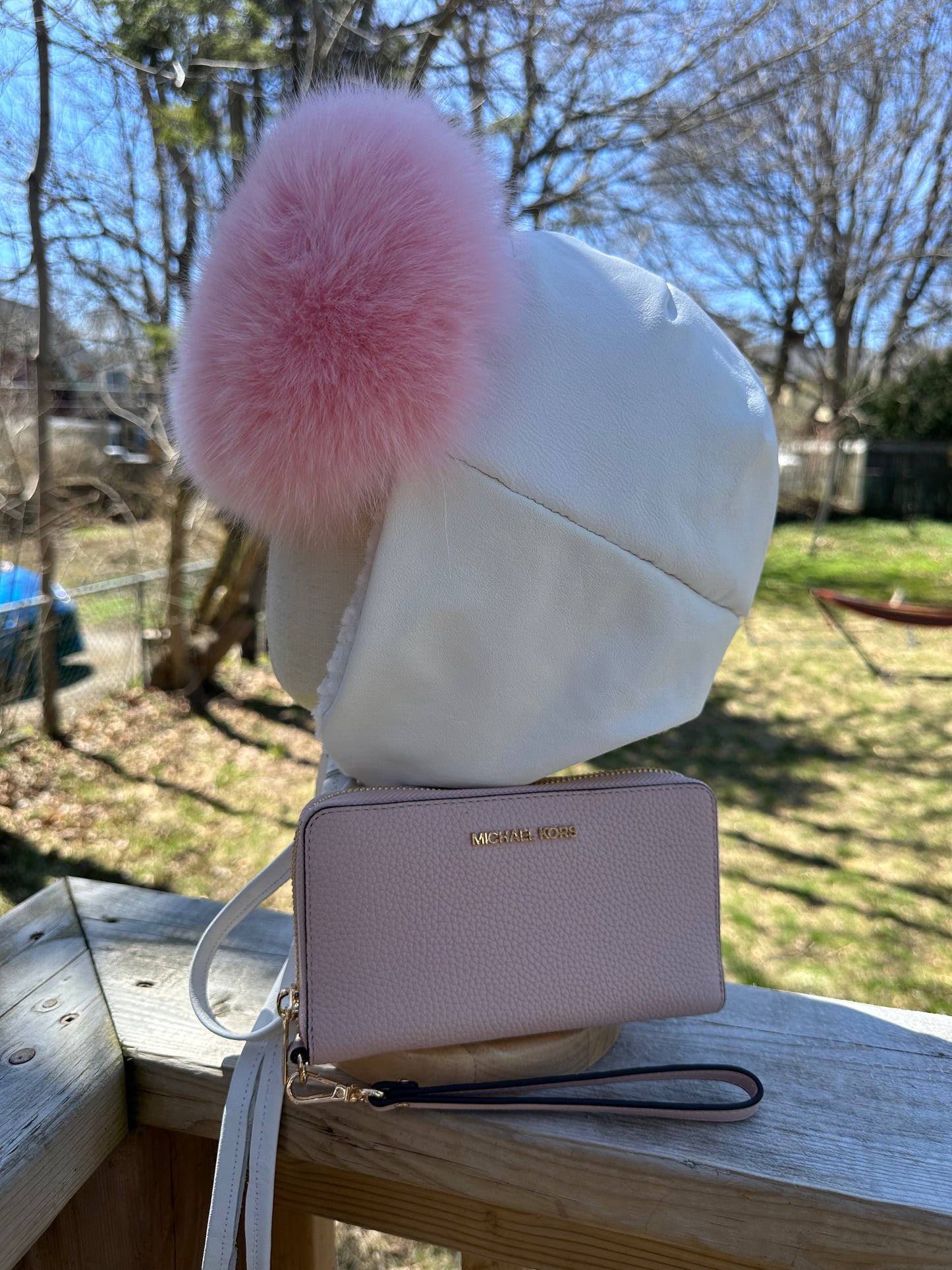 Hat & wristlet set